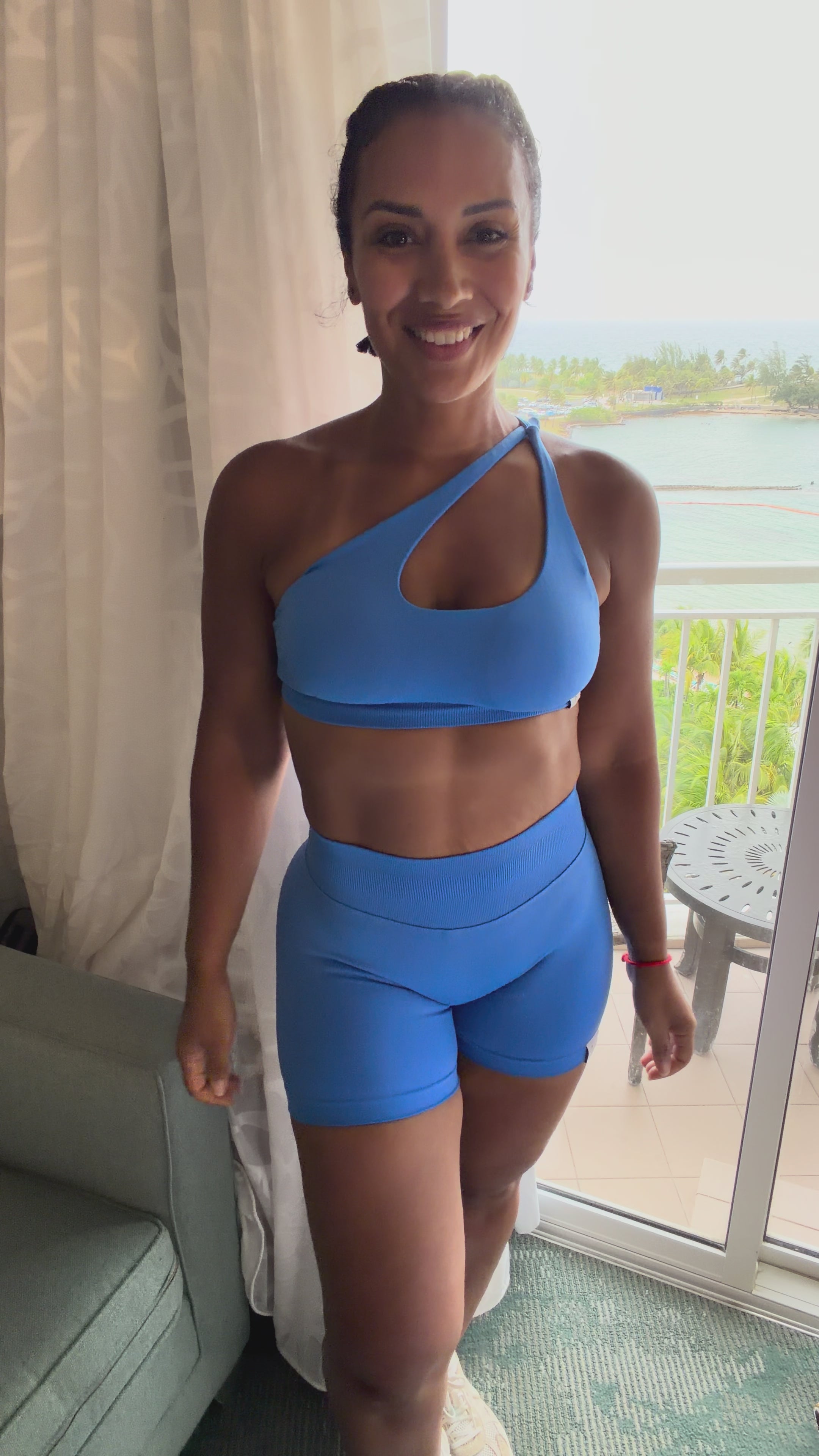 Contour Sports Bra – Front Strap